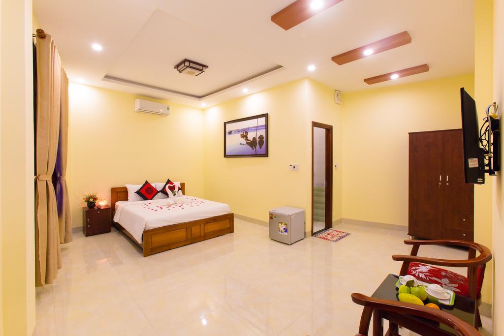 Light Sky Homestay Hoi An Exterior photo